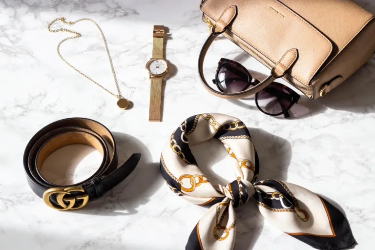 How to Accessorize an Outfit Like a Stylist (Step-by-Step Guide)