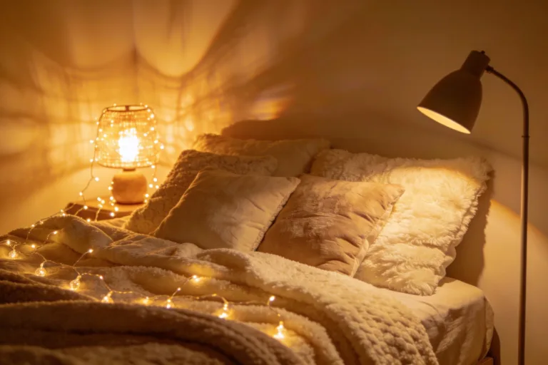 How to Make a Cozy Bedroom You'Ll Never Want to Leave